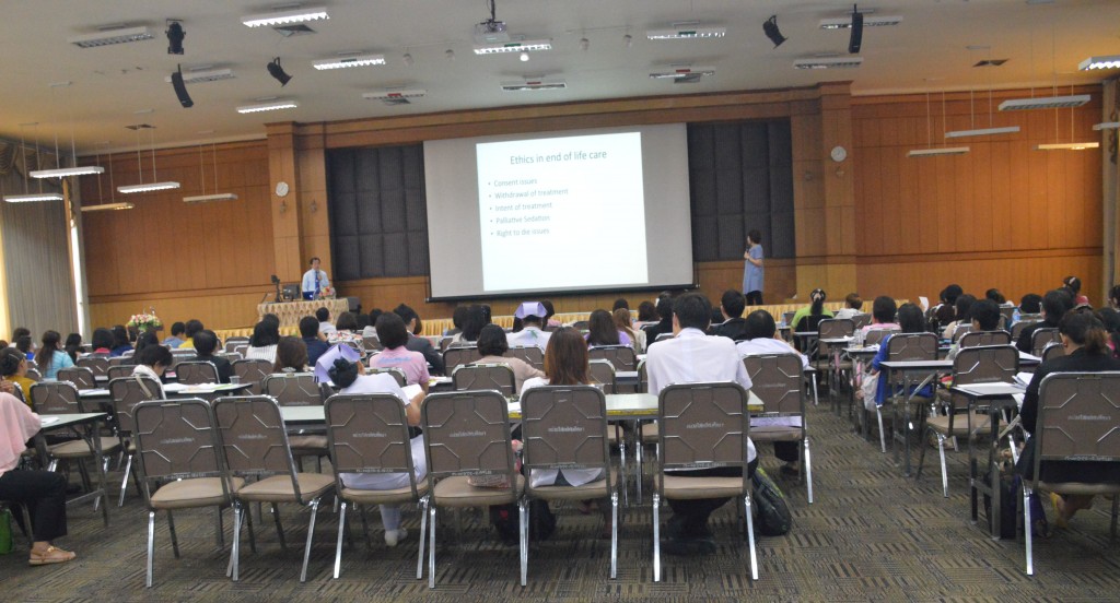 บรรยากาศการอบรม บรรยายโดย Dr.Ednin Humsah